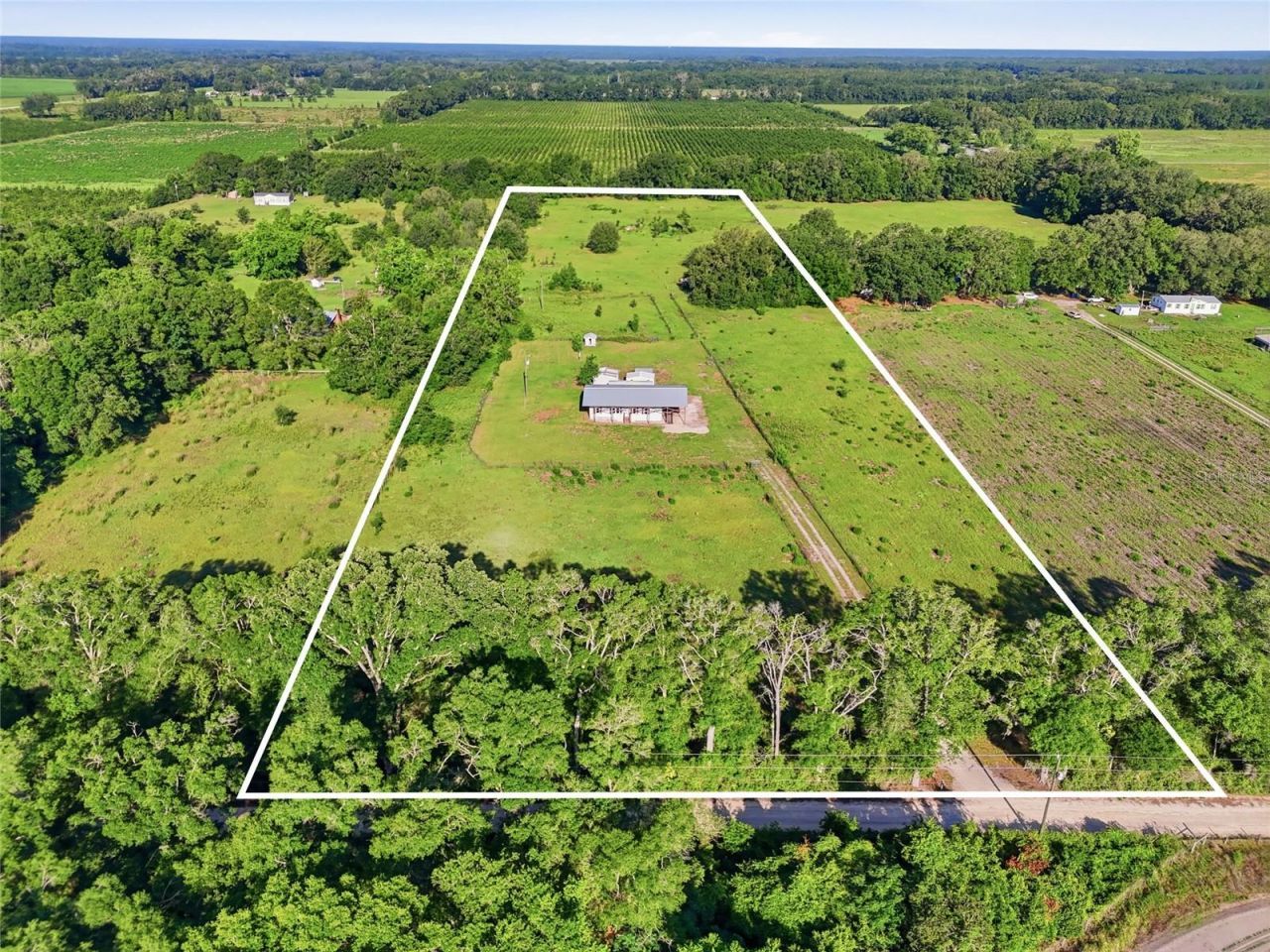 125 NW 40th Avenue , Bell, FL 32619 Photo