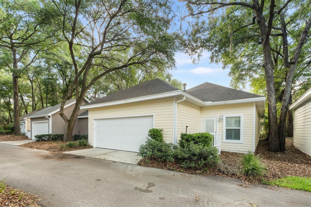 10341 SW 52nd Avenue, Gainesville, FL 32608 Photo