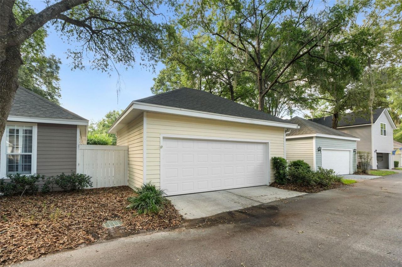 10341 SW 52nd Avenue, Gainesville, FL 32608 Photo