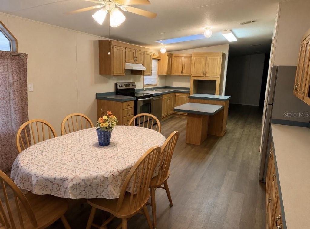 794 NE 521 Street , Old Town, FL 32680 Photo