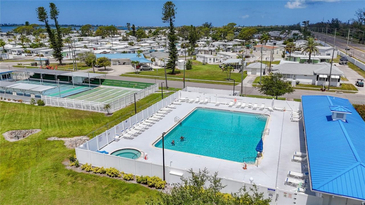 10315 Cortez Road W, Unit 58-3, Bradenton, FL 34210 Photo