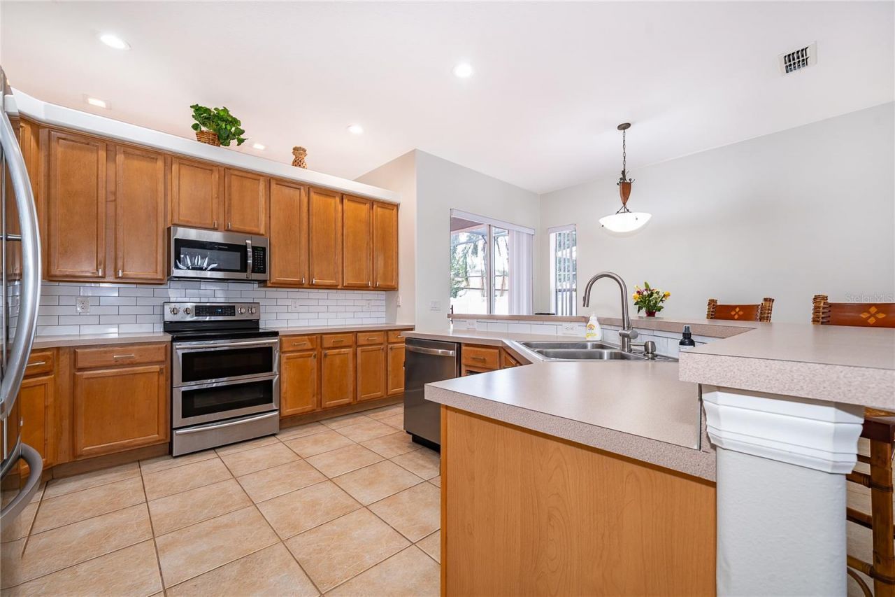 9012 Lake Fischer Boulevard , Gotha, FL 34734 Photo