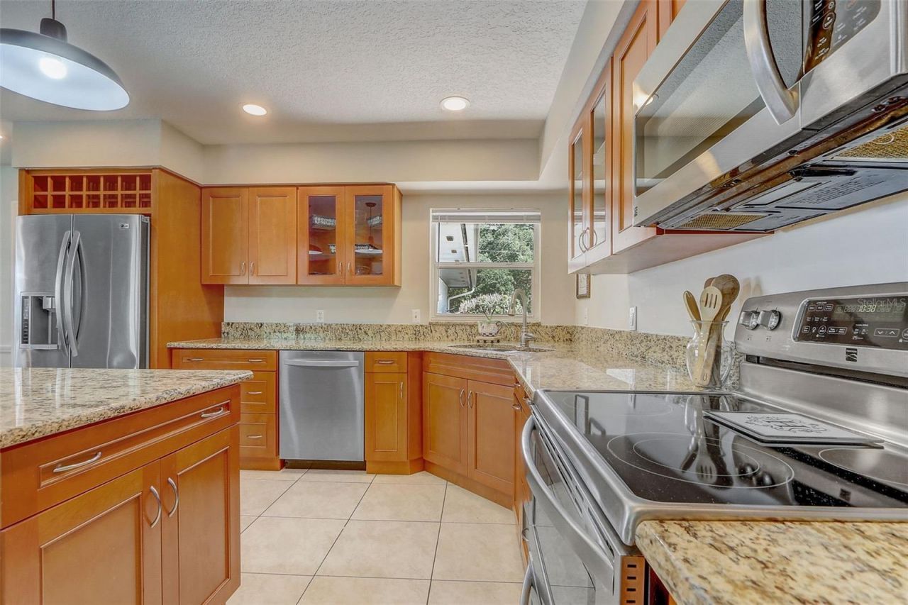 423 Oak Hill Drive , Altamonte Springs, FL 32701 Photo
