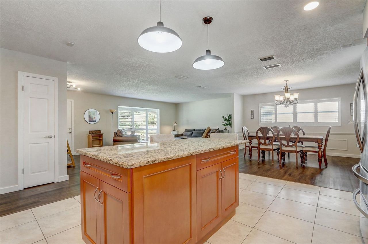 423 Oak Hill Drive , Altamonte Springs, FL 32701 Photo