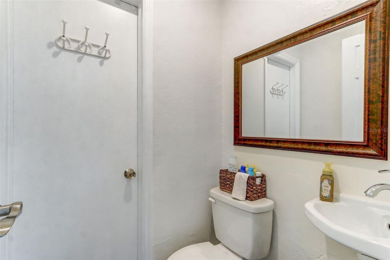 423 Oak Hill Drive , Altamonte Springs, FL 32701 Photo