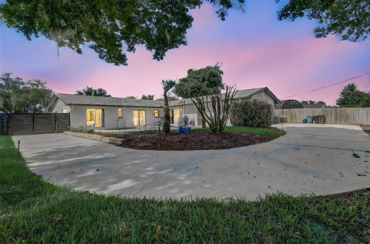 423 Oak Hill Drive , Altamonte Springs, FL 32701 Photo