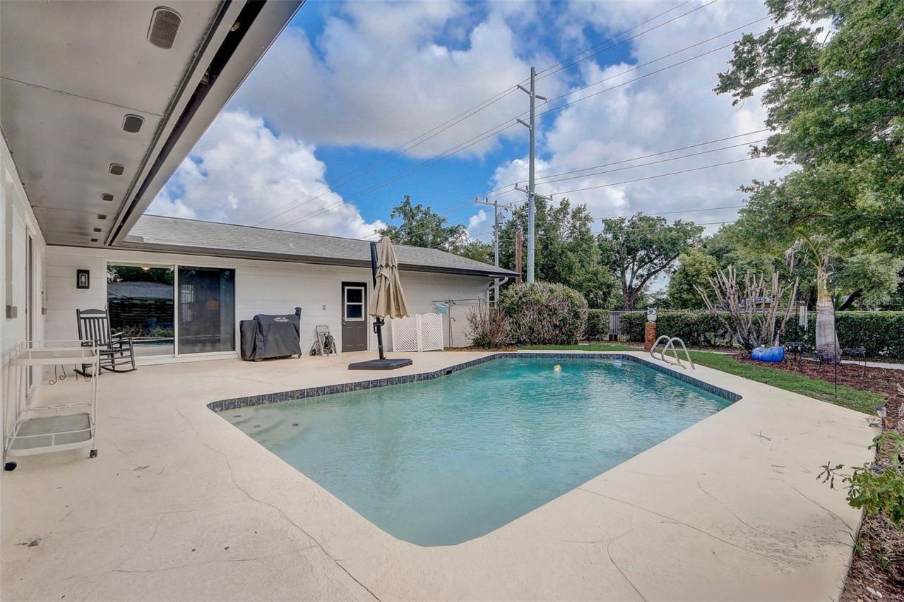 423 Oak Hill Drive , Altamonte Springs, FL 32701 Photo