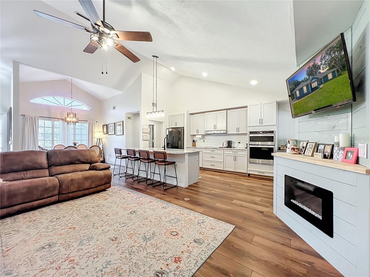 390 W Olympia Street , Hernando, FL 34442 Photo
