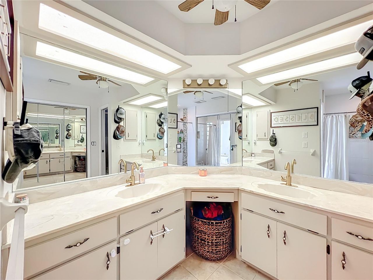 390 W Olympia Street , Hernando, FL 34442 Photo