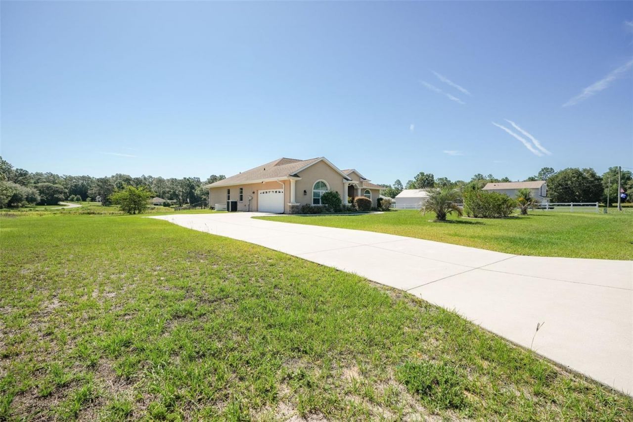 4625 N Apple Valley Avenue , Beverly Hills, FL 34465 Photo
