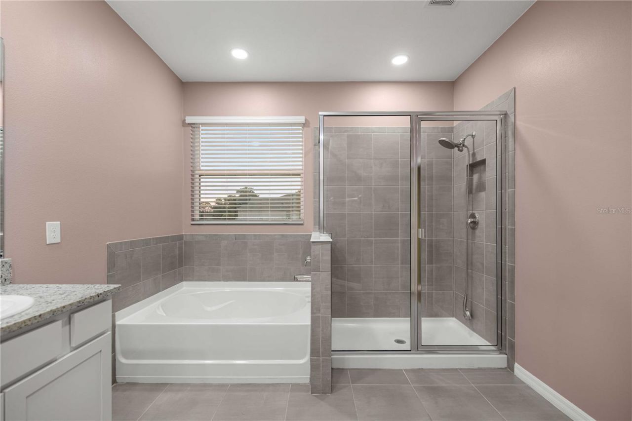 1927 NE 50th Court, Ocala, FL 34470 Photo