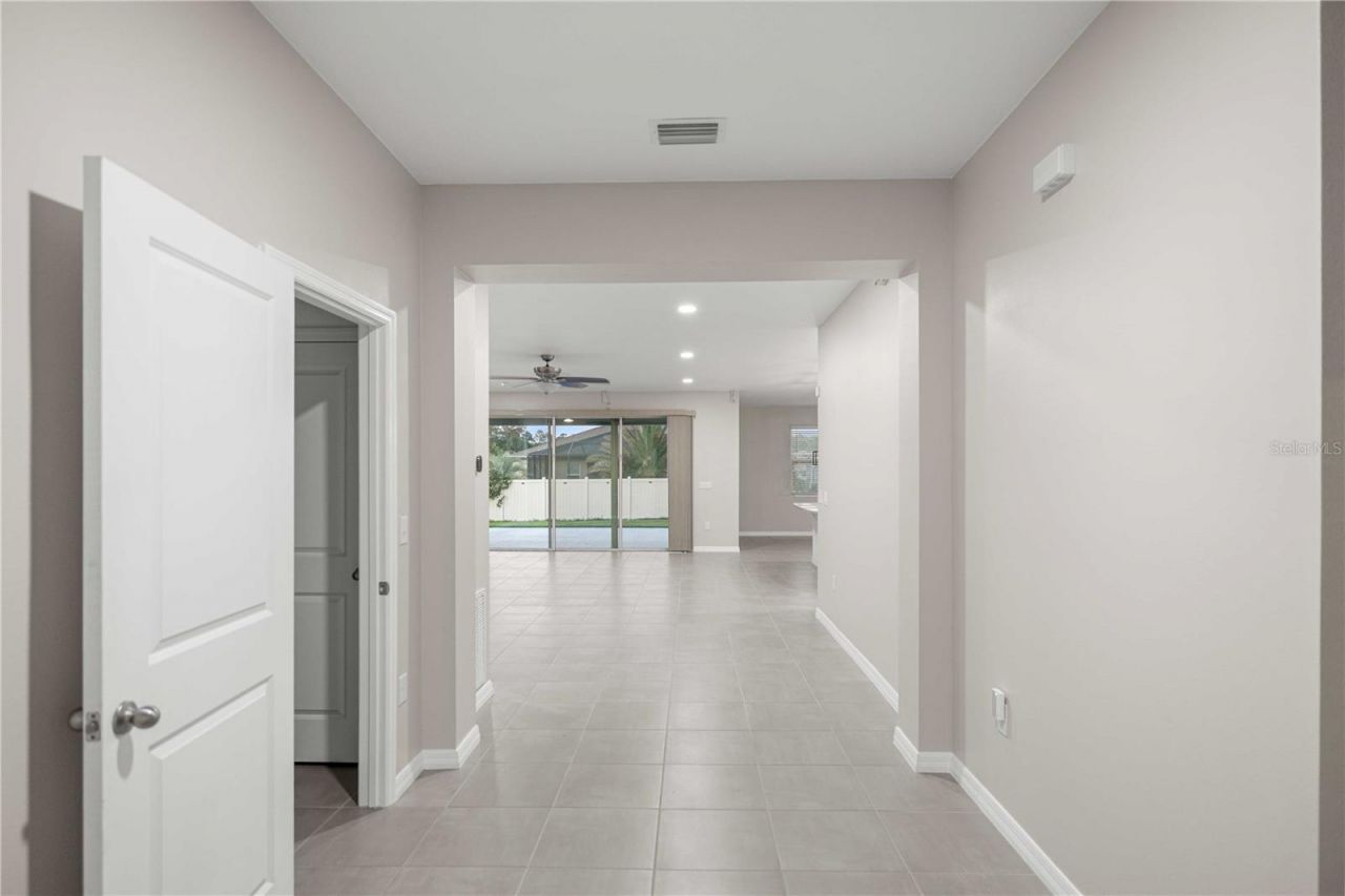 1927 NE 50th Court, Ocala, FL 34470 Photo