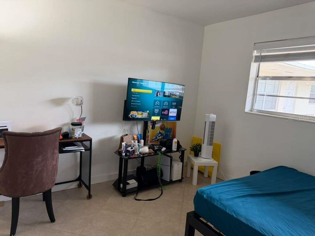 1710 Mckinley Street, Unit 16, Hollywood, FL 33020 Photo