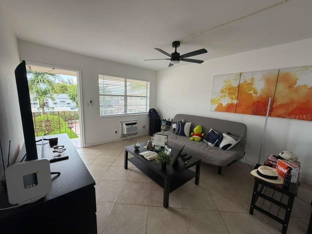 1710 Mckinley Street, Unit 16, Hollywood, FL 33020 Photo