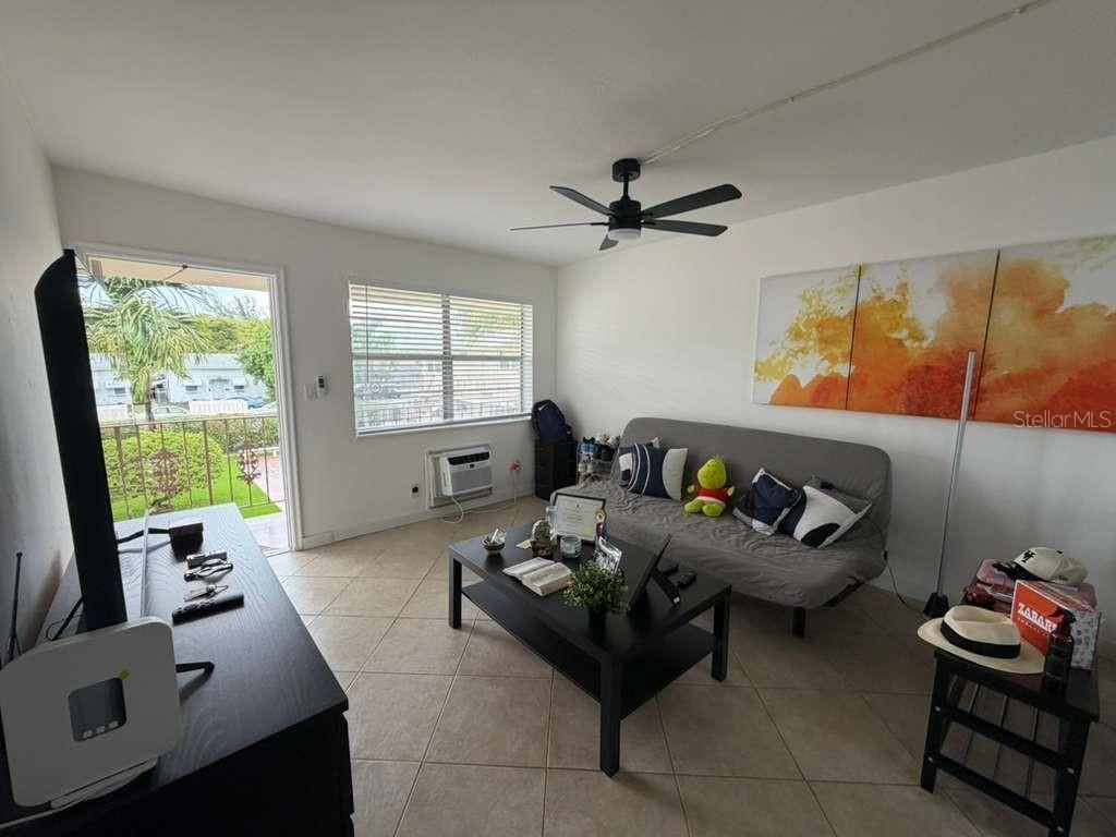 1710 Mckinley Street, Unit 16, Hollywood, FL 33020 Photo