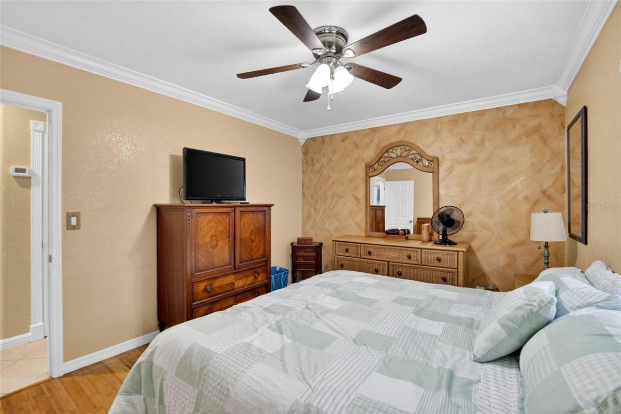 3779 Benson Avenue N, Saint Petersburg, FL 33713 Photo