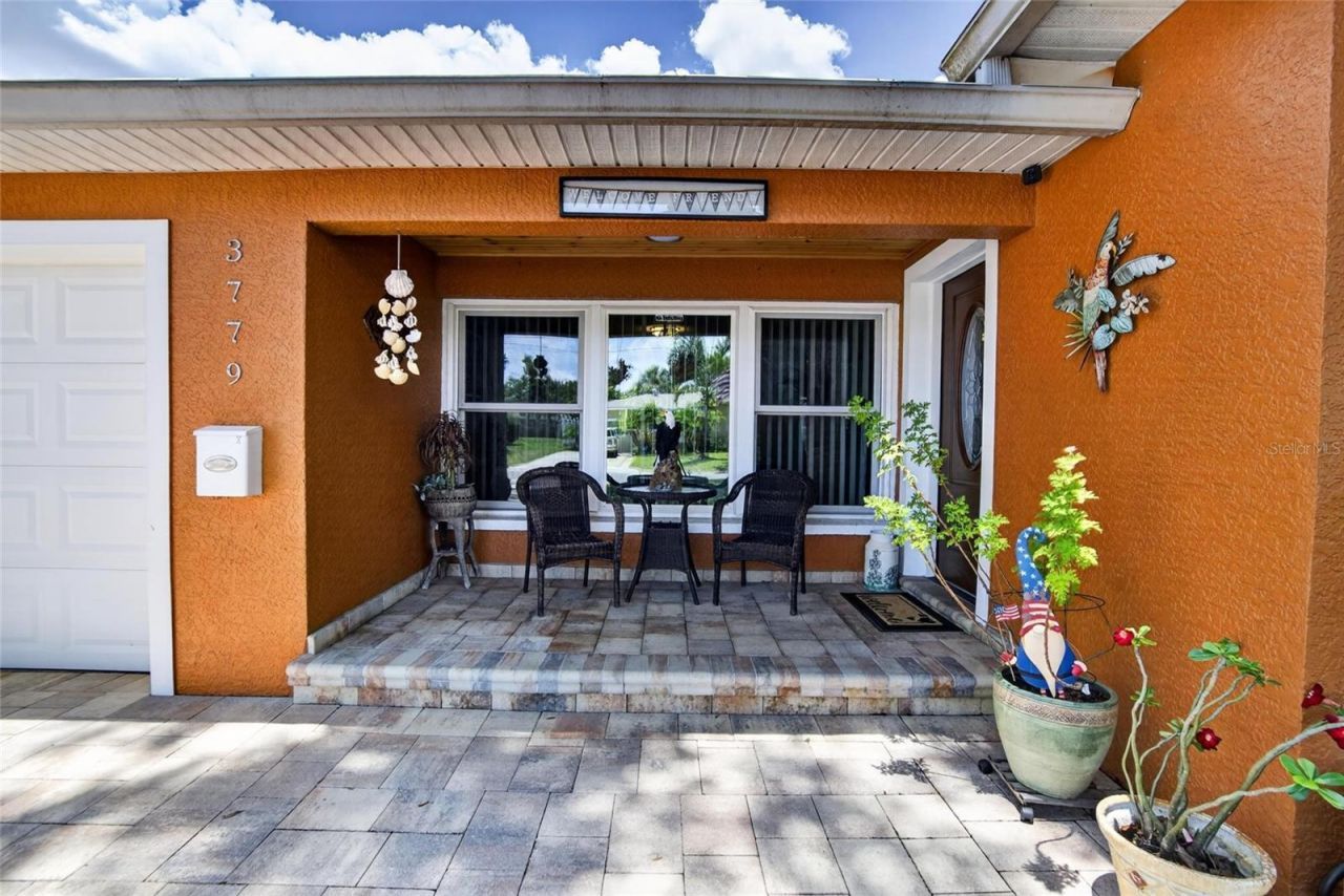 3779 Benson Avenue N, Saint Petersburg, FL 33713 Photo