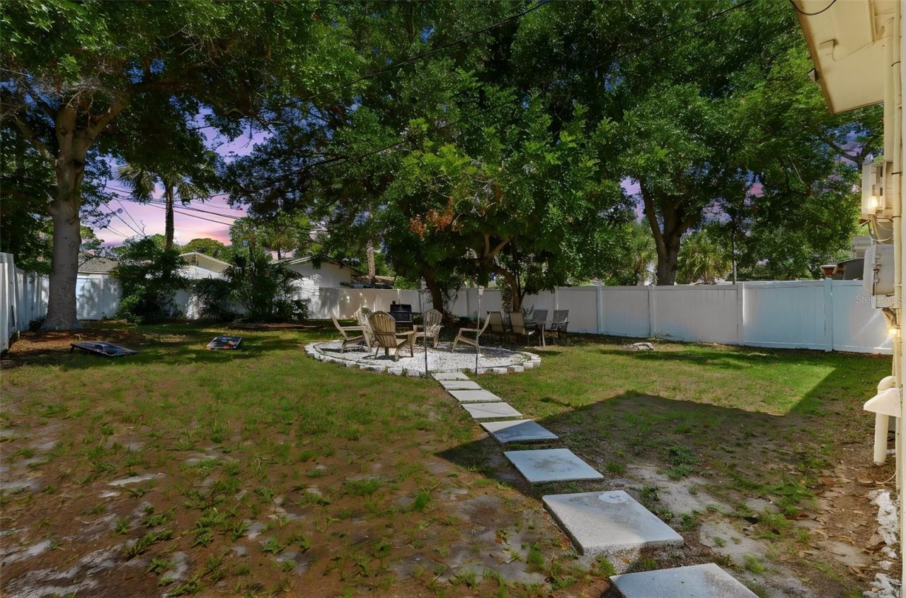 2855 Valencia Way S, Saint Petersburg, FL 33705 Photo