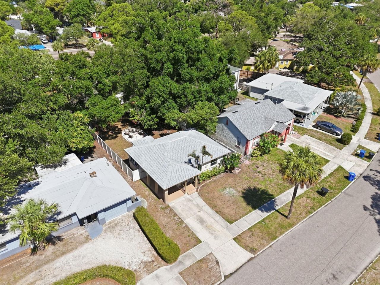 2855 Valencia Way S, Saint Petersburg, FL 33705 Photo