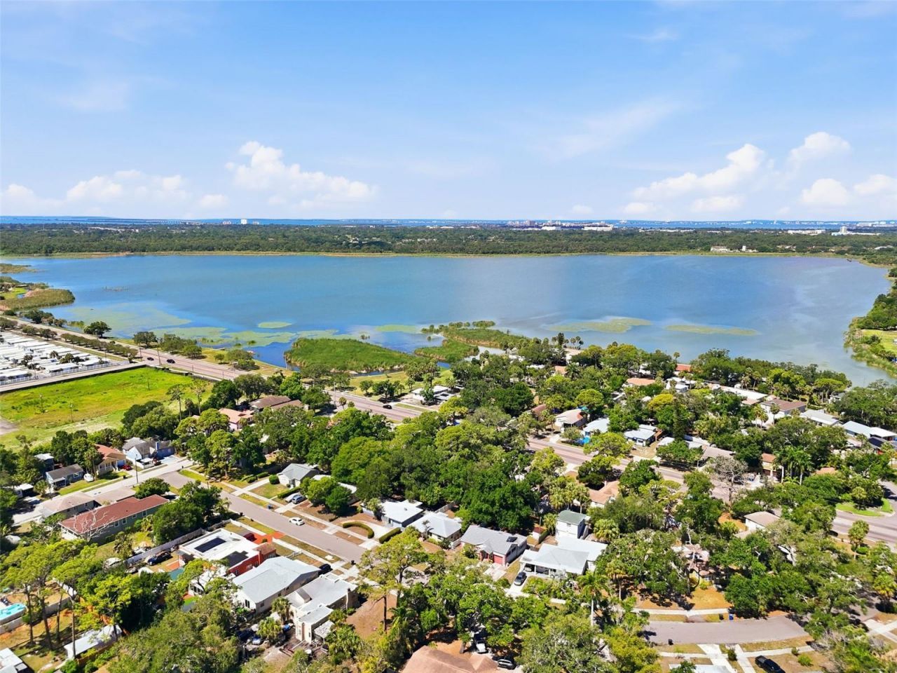2855 Valencia Way S, Saint Petersburg, FL 33705 Photo
