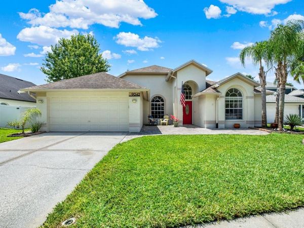 9042 BRELAND DRIVE , TAMPA, FL 33626