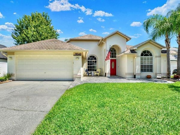 9042 BRELAND DRIVE, TAMPA, FL 33626