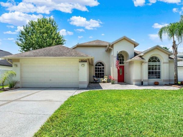 9042 BRELAND DRIVE, TAMPA, FL 33626