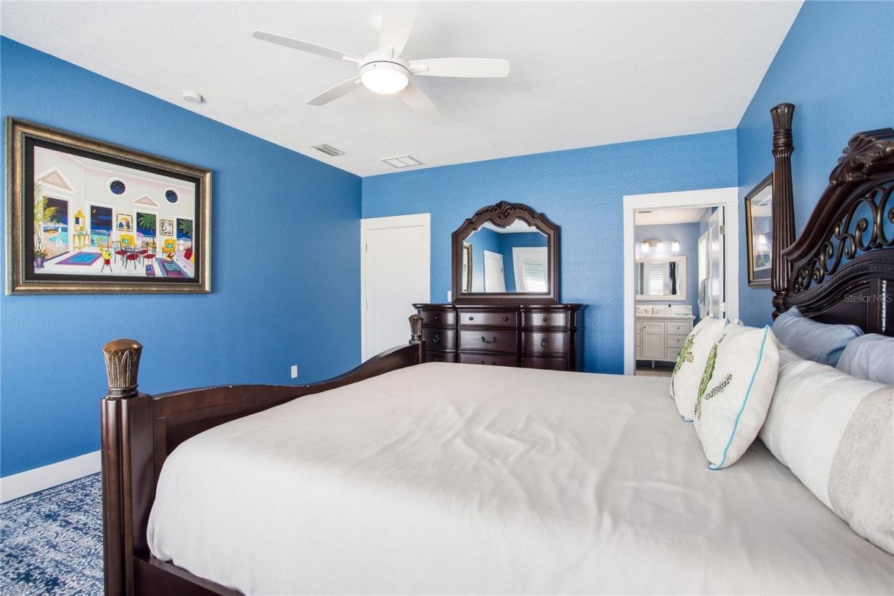 547 Johns Pass Avenue, Madeira Beach, FL 33708 Photo