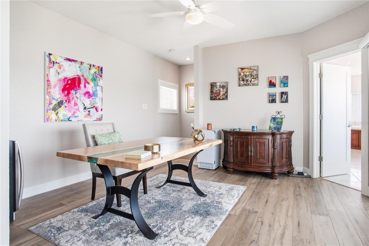 547 Johns Pass Avenue, Madeira Beach, FL 33708 Photo