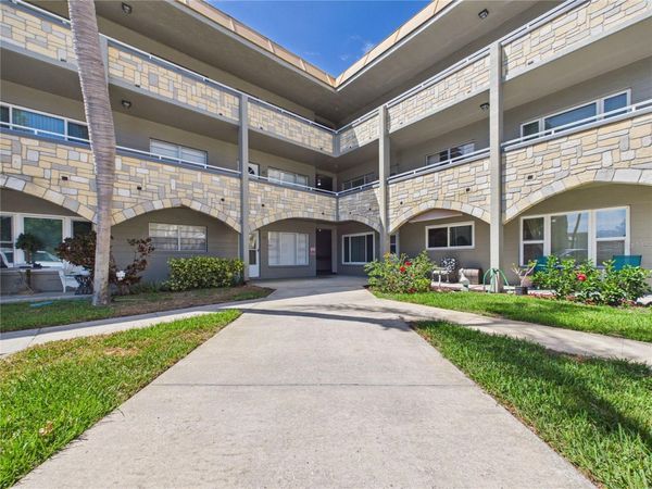 2462 BRAZILIA DRIVE , Unit 42, CLEARWATER, FL 33763