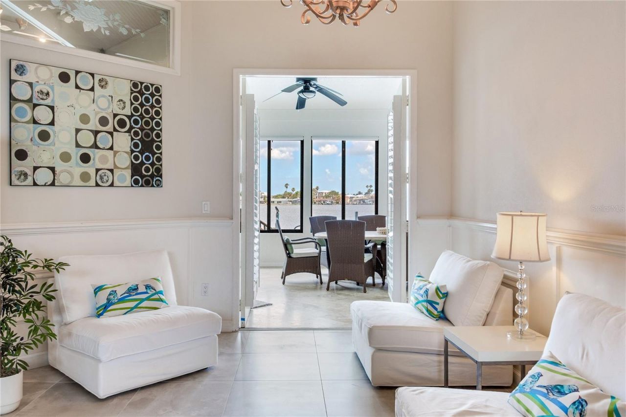 330 173rd Avenue E, North Redington Beach, FL 33708 Photo