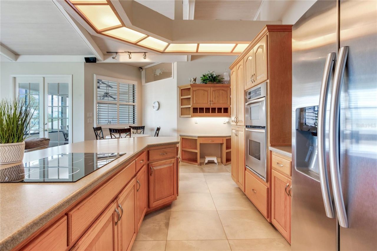 330 173rd Avenue E, North Redington Beach, FL 33708 Photo