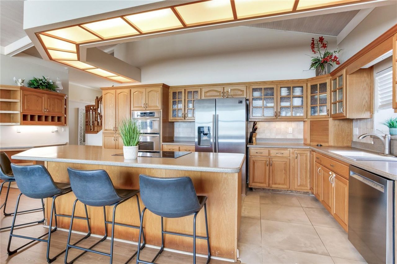 330 173rd Avenue E, North Redington Beach, FL 33708 Photo