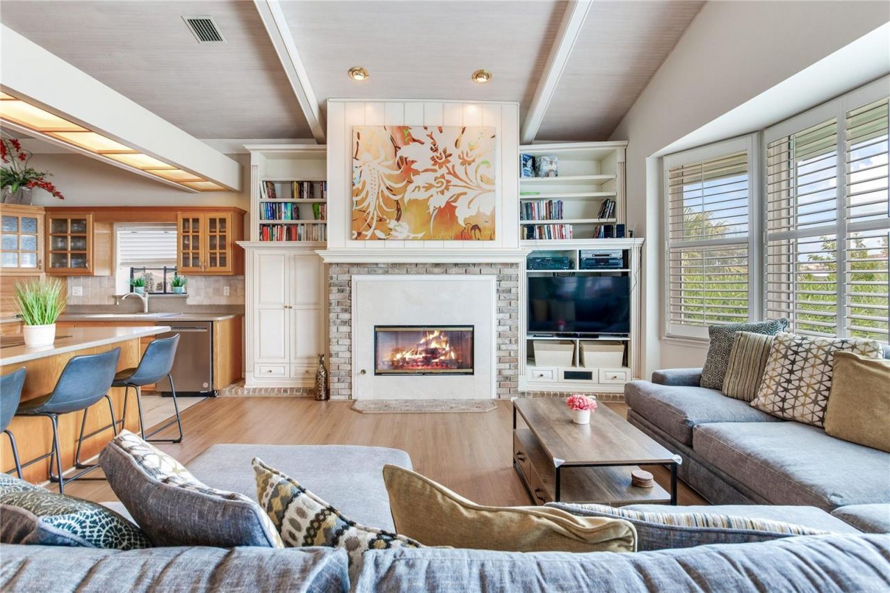 330 173rd Avenue E, North Redington Beach, FL 33708 Photo