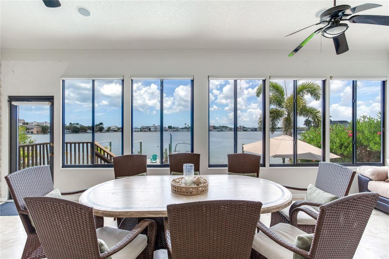 330 173rd Avenue E, North Redington Beach, FL 33708 Photo