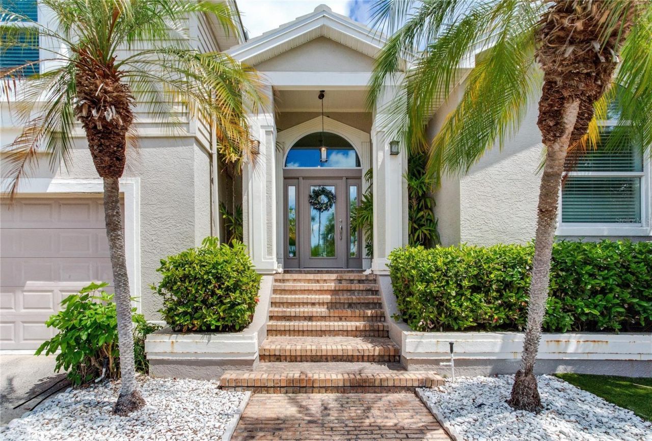 330 173rd Avenue E, North Redington Beach, FL 33708 Photo