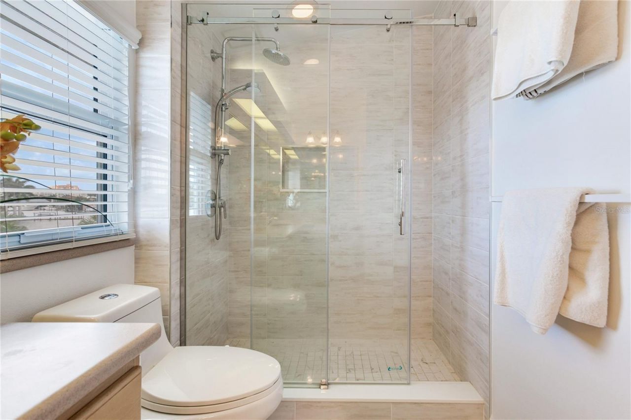 330 173rd Avenue E, North Redington Beach, FL 33708 Photo