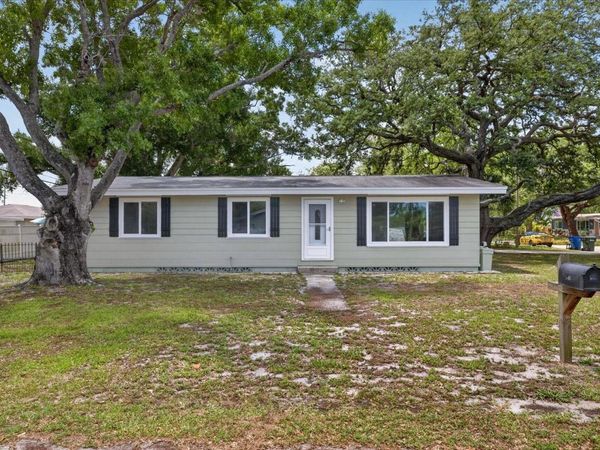 749 PALM AVENUE , LARGO, FL 33770