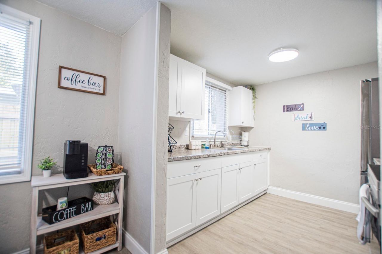 4615 Lords Avenue, Sarasota, FL 34231 Photo