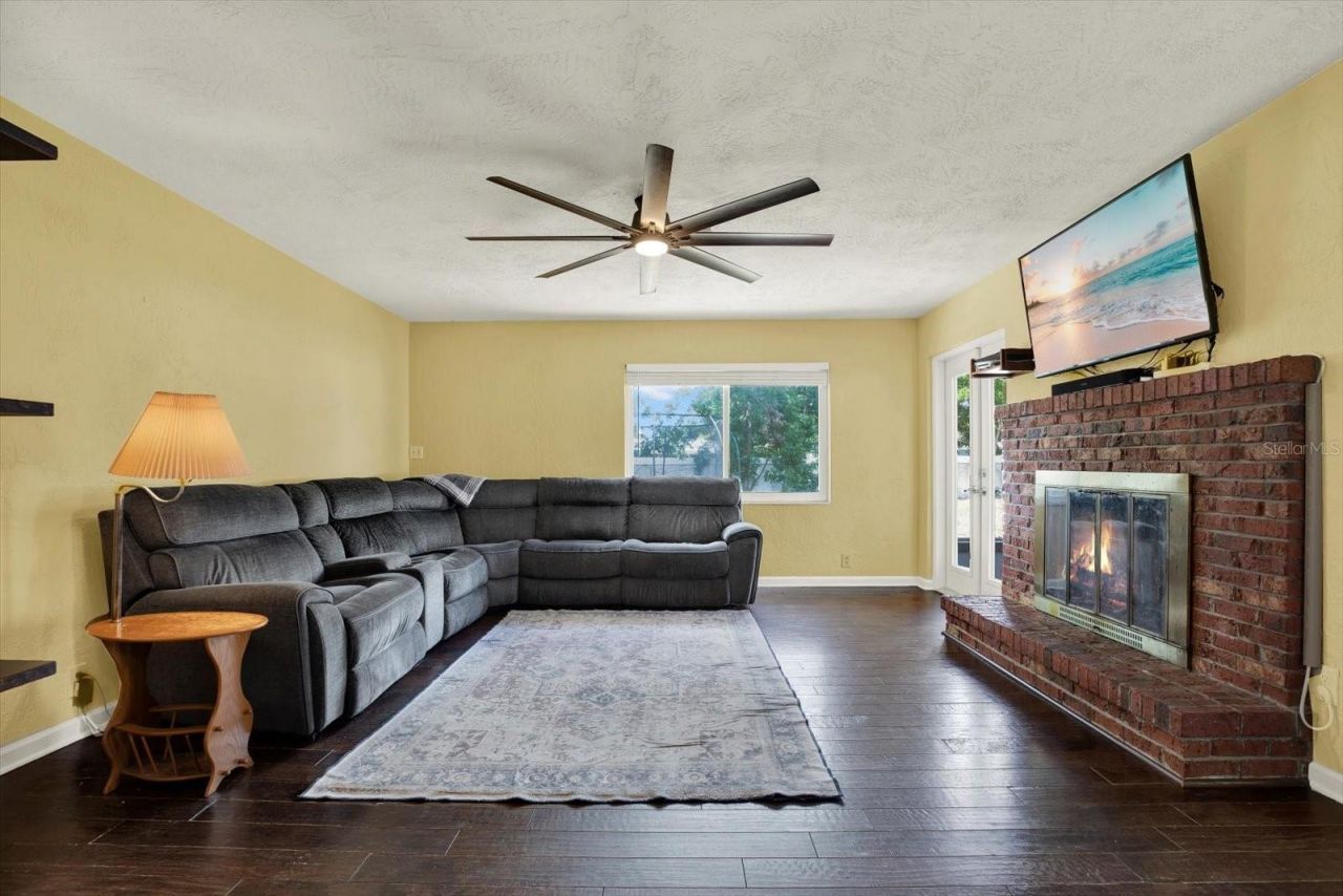 6240 39th Avenue N, Saint Petersburg, FL 33709 Photo
