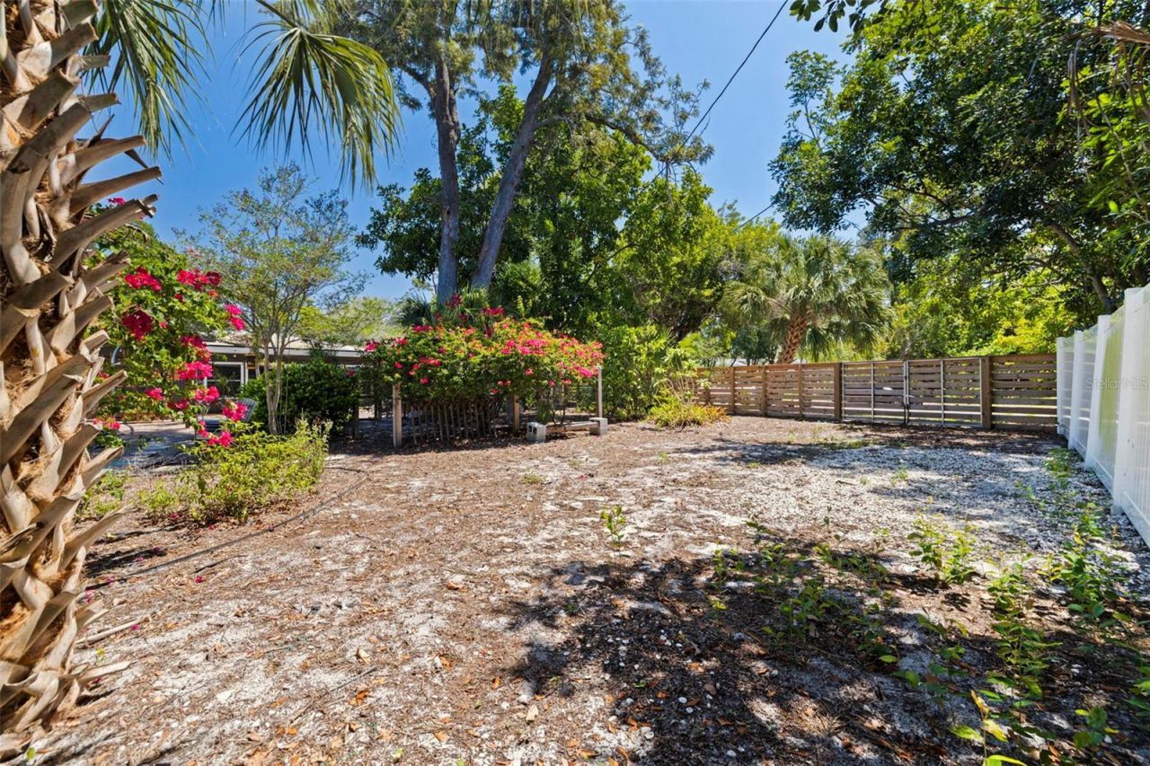 2700 Desoto Way S, Saint Petersburg, FL 33712 Photo