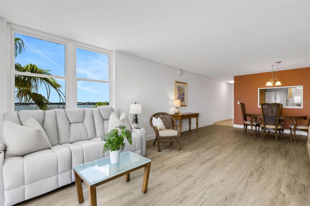 7665 Sun Island Drive S, Unit 407, South Pasadena, FL 33707 Photo