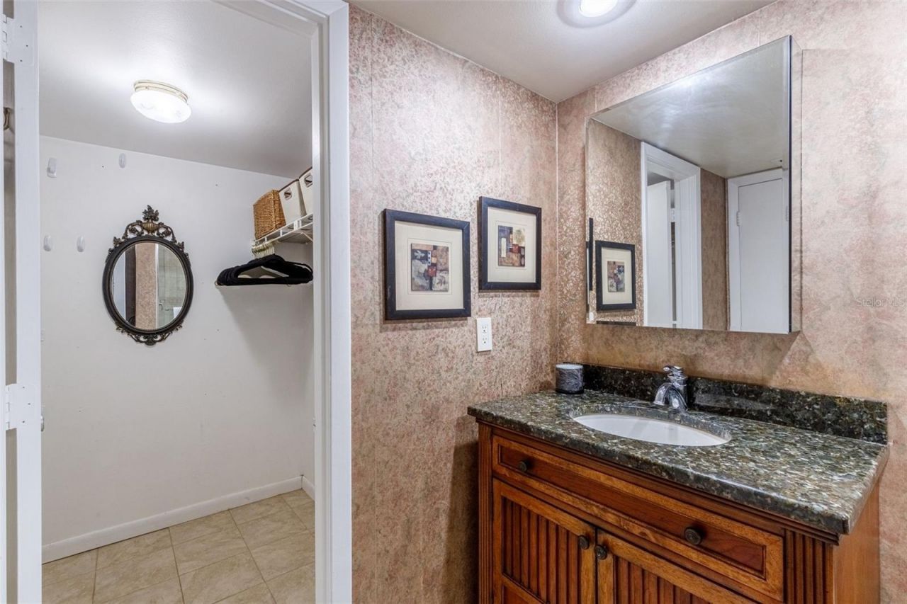 7665 Sun Island Drive S, Unit 407, South Pasadena, FL 33707 Photo