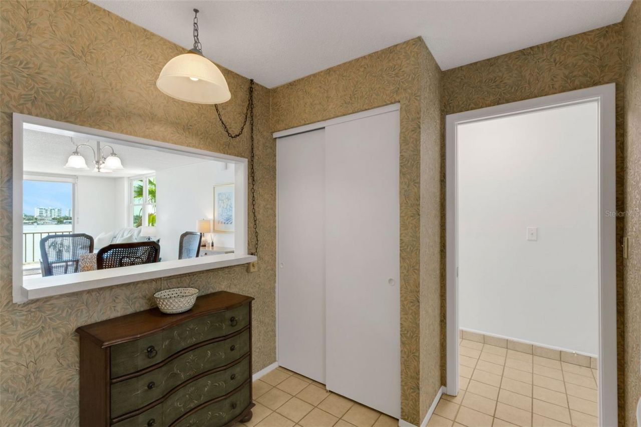 7665 Sun Island Drive S, Unit 407, South Pasadena, FL 33707 Photo
