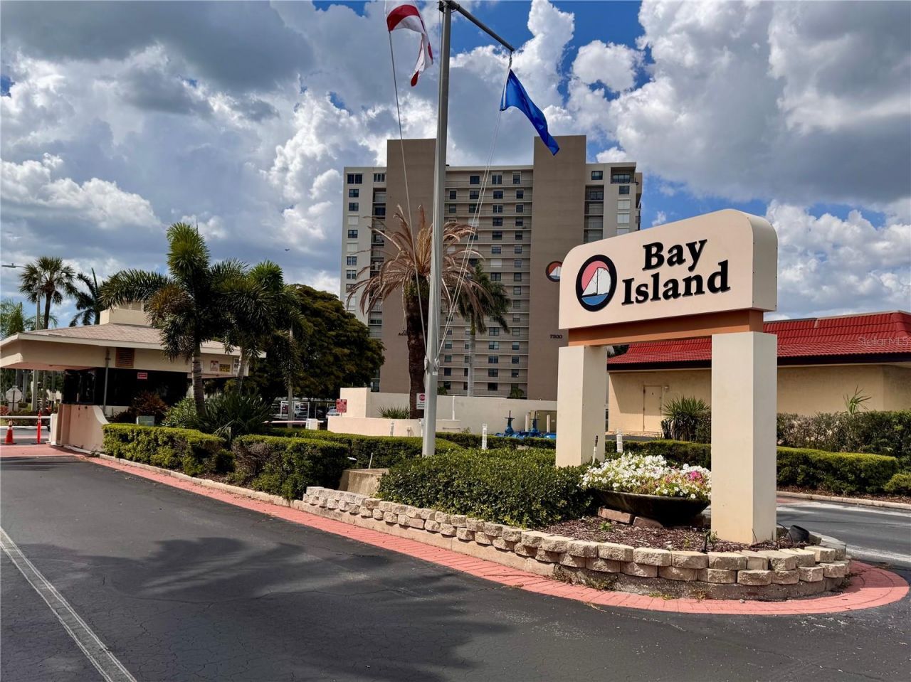 7665 Sun Island Drive S, Unit 407, South Pasadena, FL 33707 Photo