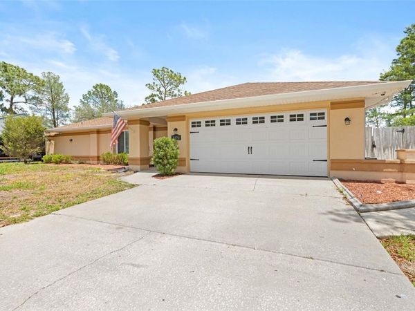 3272 BLUESTONE AVENUE , SPRING HILL, FL 34609