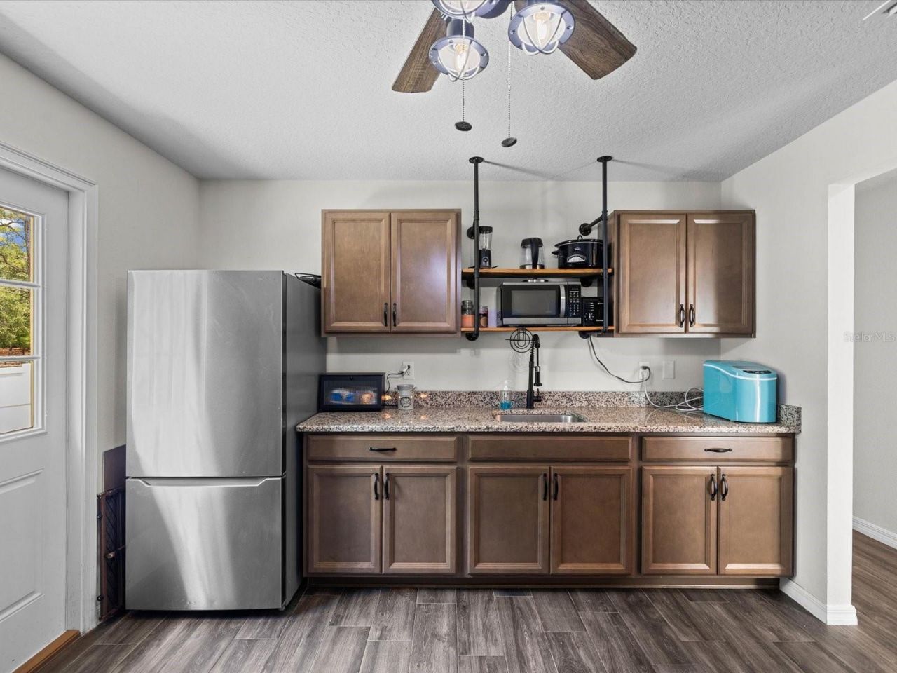 11051 Mirage Avenue , Weeki Wachee, FL 34614 Photo