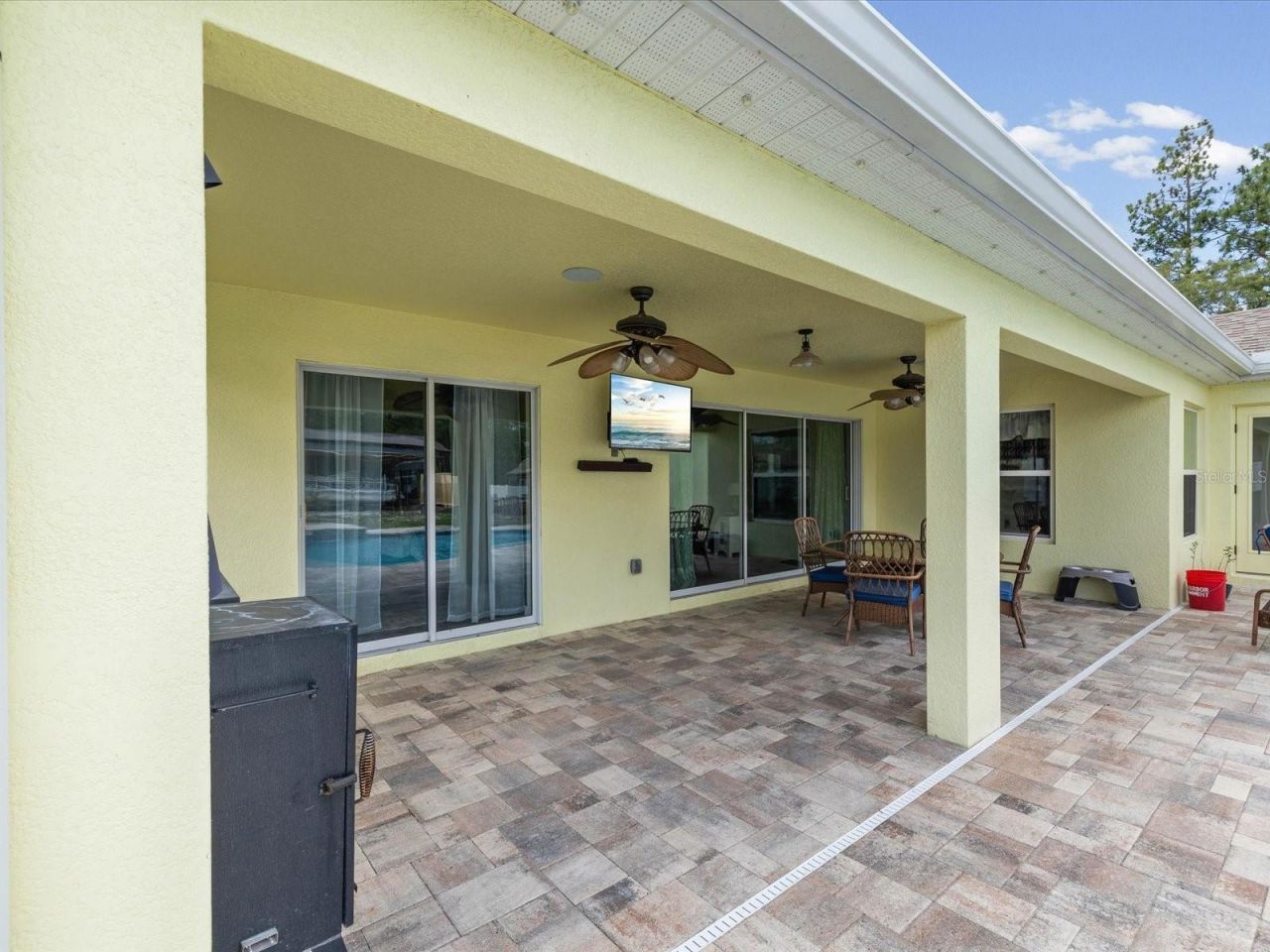 11051 Mirage Avenue , Weeki Wachee, FL 34614 Photo
