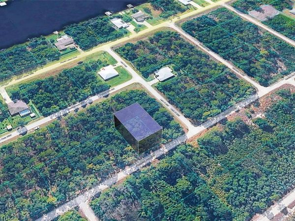 436 AEROSTAR AVENUE NW, LAKE PLACID, FL 33852