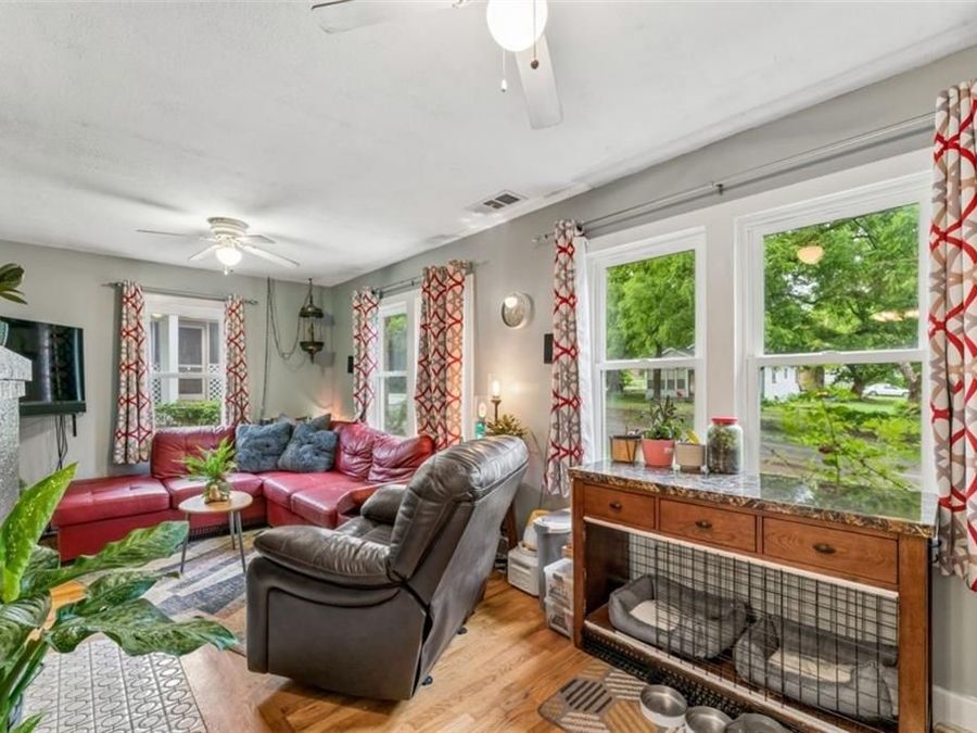 Property Image 8